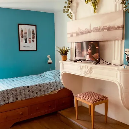 Lägenhet Grand T1 Tv 43' Avec Netflix - Canal Serie - Apple Tv - Ocs - - Dazen - Bein Sport - Prime Video Nancy