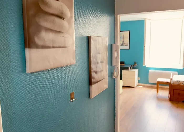 T1 Tv 43' Avec Netflix - Canal Serie - Apple Tv - Ocs - - Dazen - Bein Sport - Prime Video Apartamento