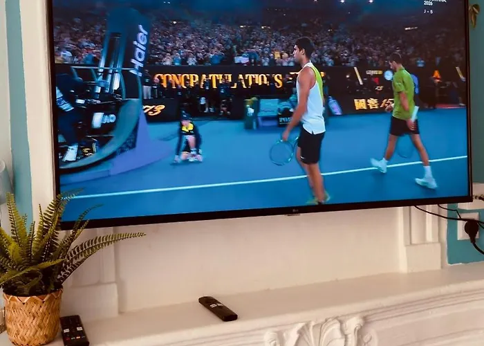 Apartamento T1 Tv 43' Avec Netflix - Canal Serie - Apple Tv - Ocs - - Dazen - Bein Sport - Prime Video Nancy