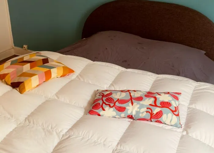 Apartamento T1 Tv 43' Avec Netflix - Canal Serie - Apple Tv - Ocs - - Dazen - Bein Sport - Prime Video